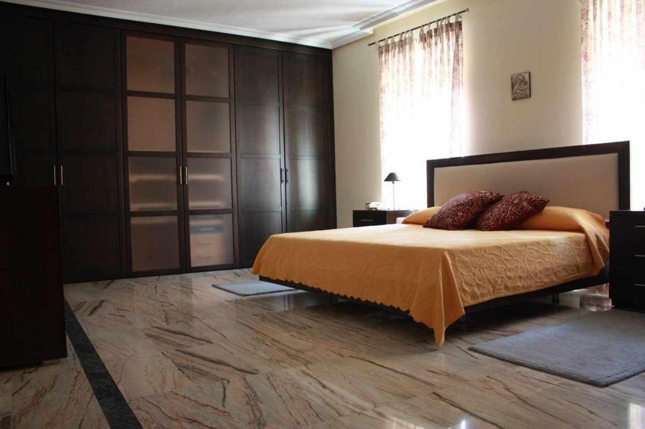 Apartament Plasencia Santa Ana Zewnętrze zdjęcie