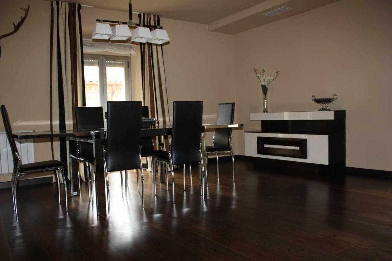 Apartament Plasencia Santa Ana Zewnętrze zdjęcie