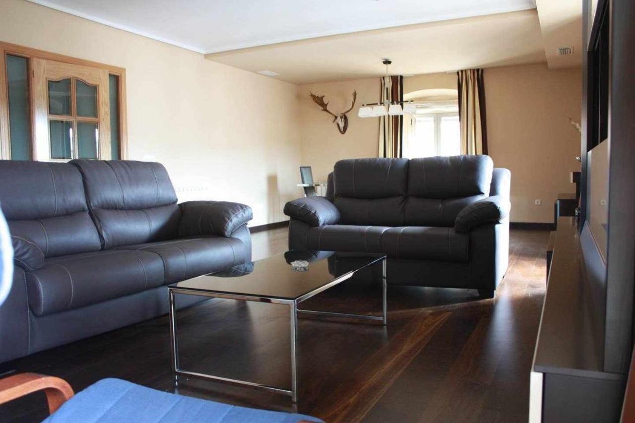 Apartament Plasencia Santa Ana Zewnętrze zdjęcie